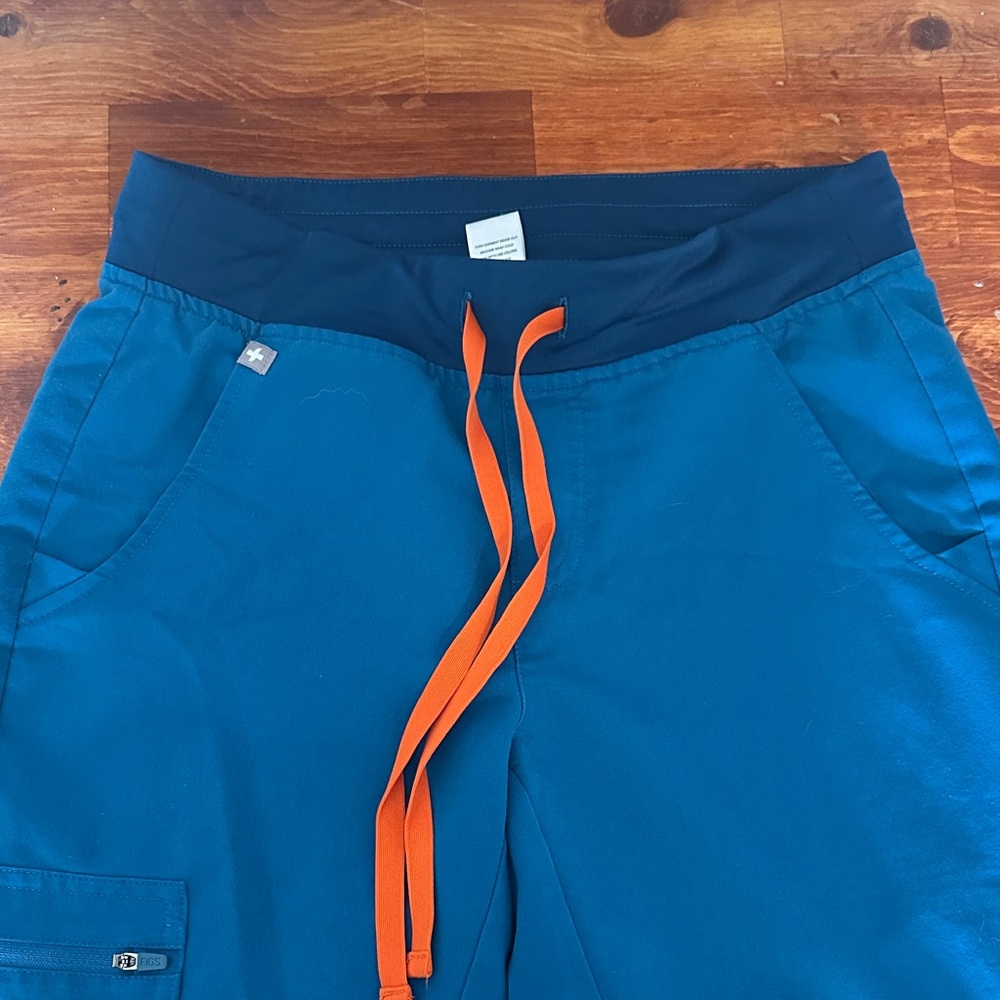 Figs Zamora jogger scrub pants alps blue